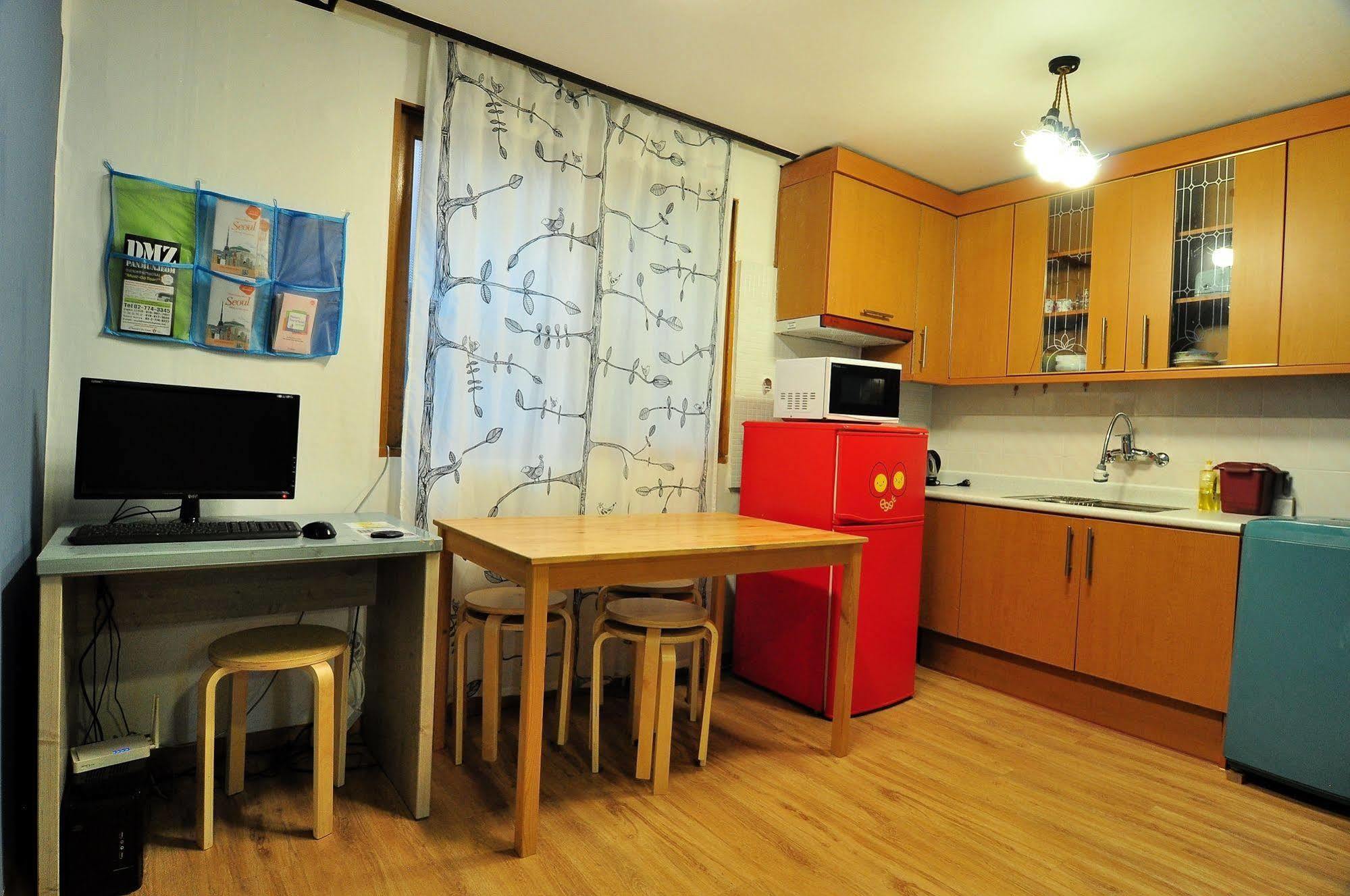 Backpackers Inside Hostel Seoul Ngoại thất bức ảnh